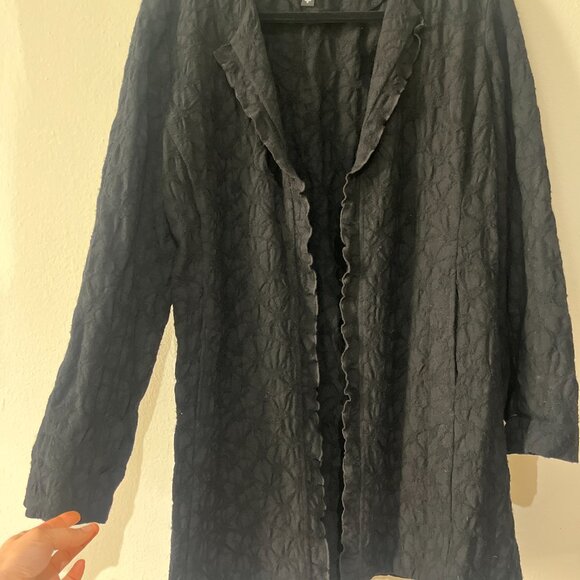 EILEEN FISHER 100% Wool Black Embossed Light Jacket - Picture 2 of 11